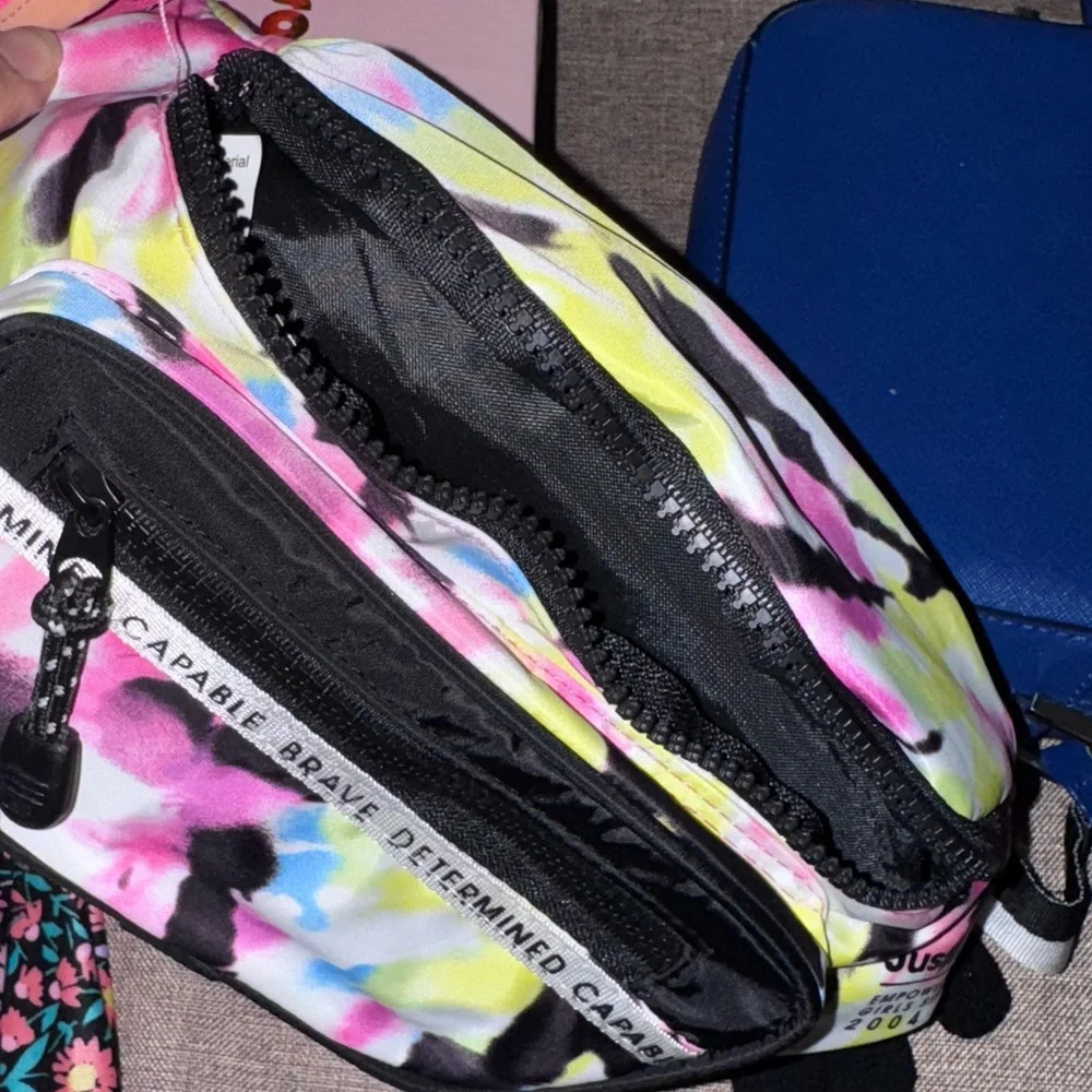 Justice Girls Tie Dye Belt Bag Fanny Pack Adjustable Strap Multicolor